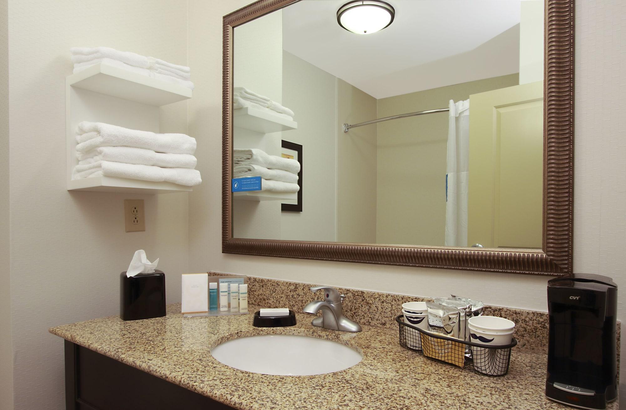 Hampton Inn Winfield Tucker Экстерьер фото