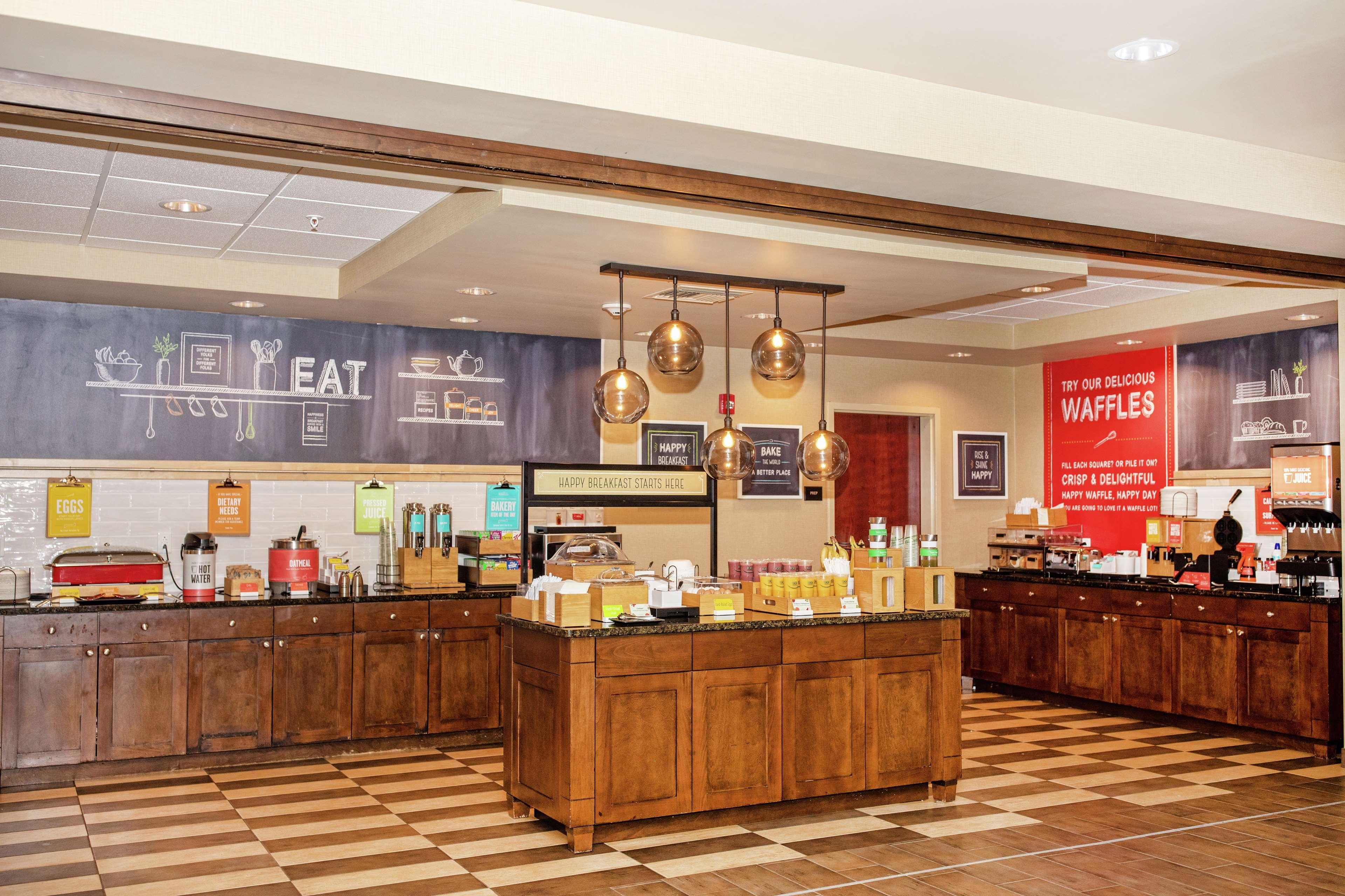Hampton Inn Winfield Tucker Экстерьер фото