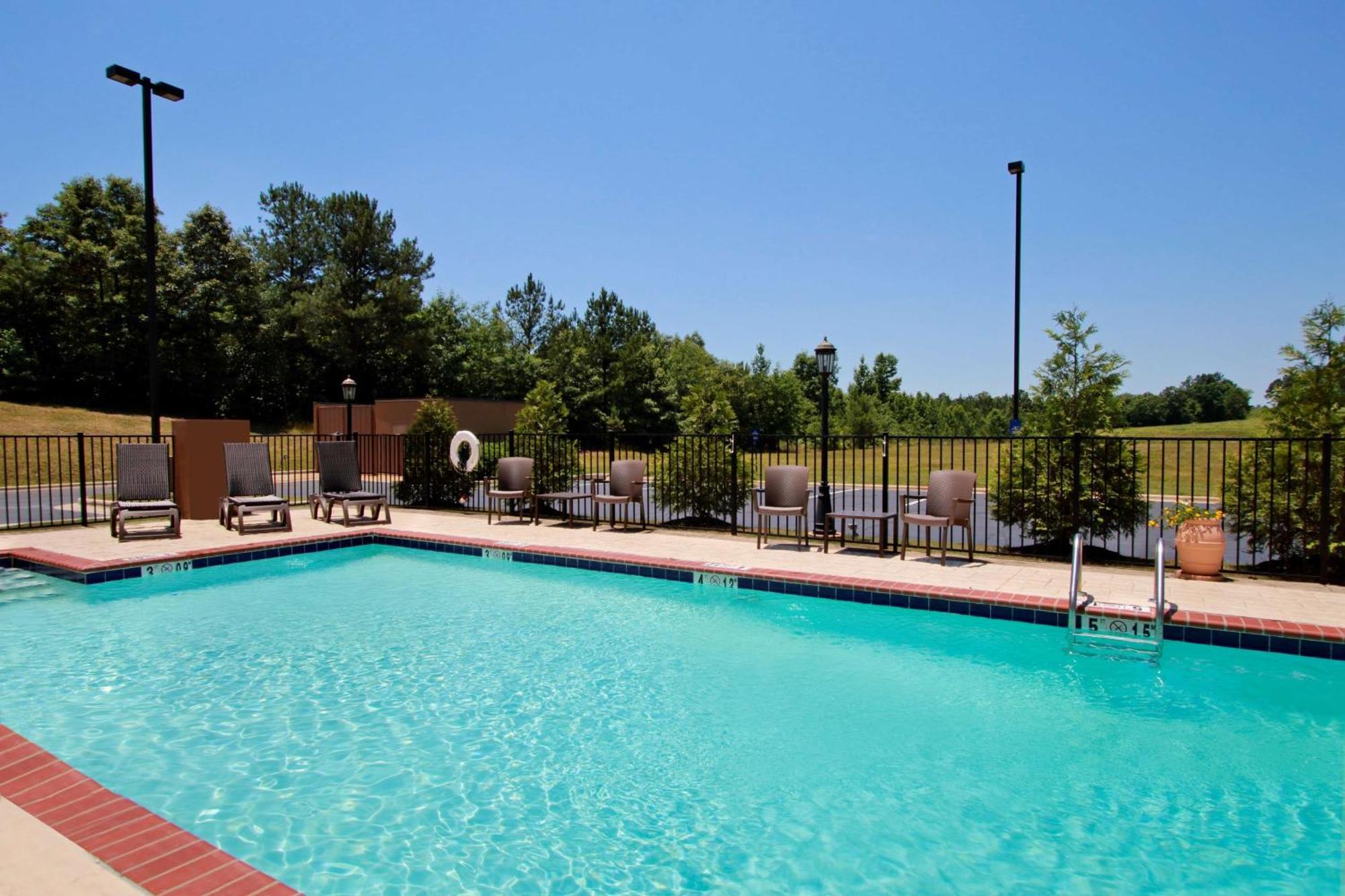 Hampton Inn Winfield Tucker Экстерьер фото