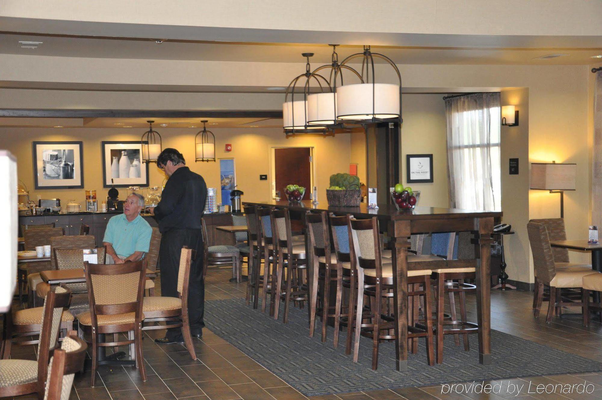 Hampton Inn Winfield Tucker Ресторан фото